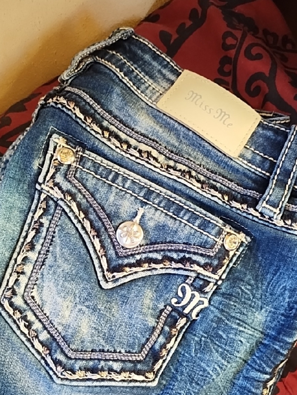 Miss Me Blue Embroidered Pocket Skinny Jeans